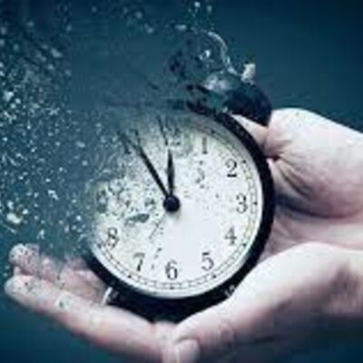 Timeline: LINEA DE TIEMPO- MARIA ISABEL ORTIZ LOAIZA