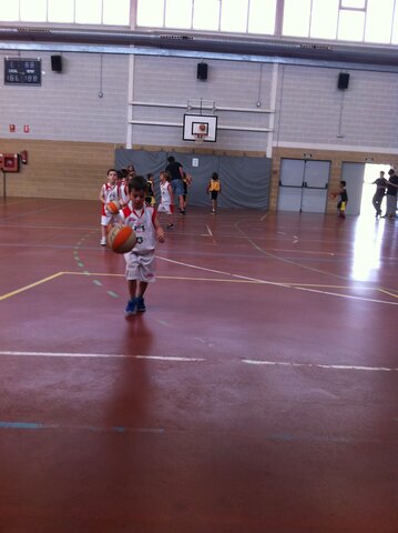 Vaig començar a jugar a bàsquet