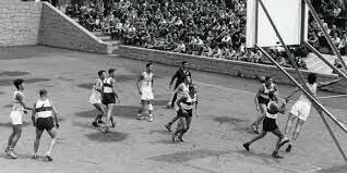 PRIMER PARTIDO INTERNACIONAL