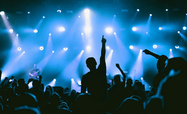 Se popularizan los conciertos de bandas y artistas