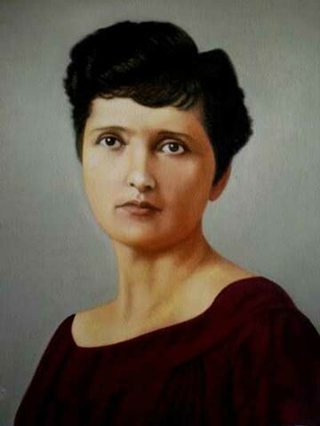 Elvia Carrillo Puerto (LA MONJA ROJA)