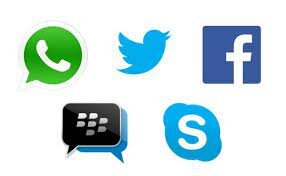 Comienzos de la mensajería instantánea en teléfonos móviles.