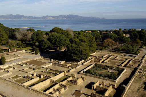 Els romans arriben a Empúries