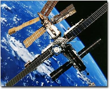 Mir first human house in the space