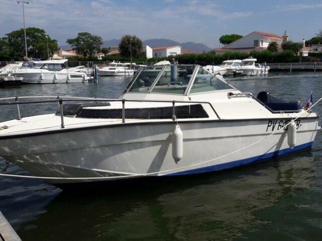 Ens comprem una barca