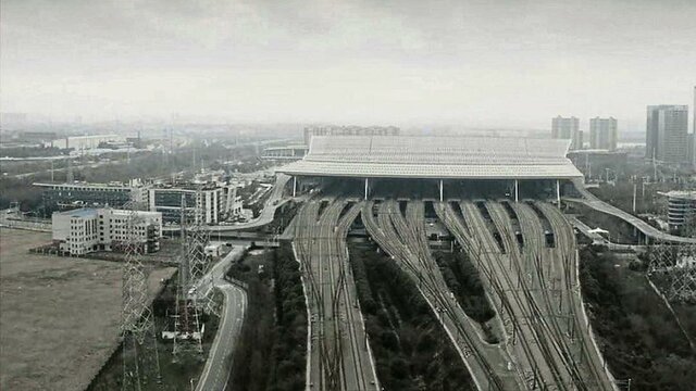 Conflictos entre el occidente liberal y capitalista, China y el mundo islámico.