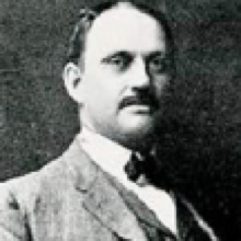 Se funda la compañía “California Perfume Company”