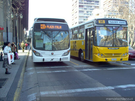 Comienza a funcionar el sistema de transporte público: Transantiago