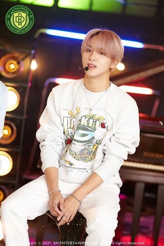 FM/ ‘HOT! SUMMER DREAM’