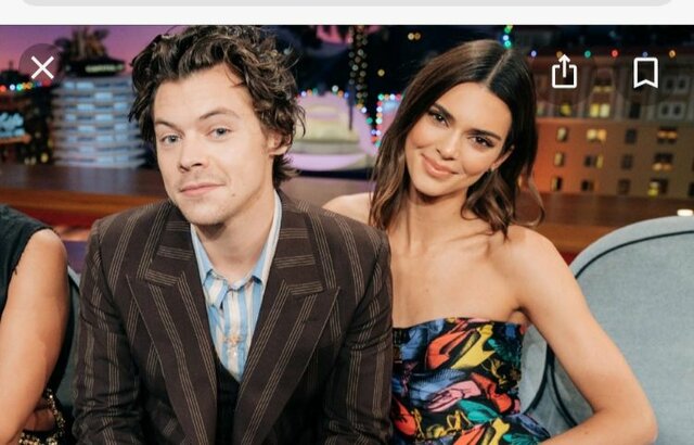 Adulhood  (MARITAL  STATUS)