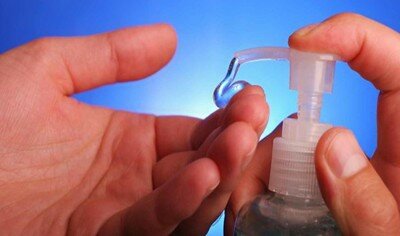 Primer uso del alcohol en curas