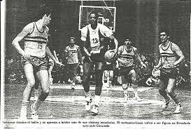 primer juego oficial