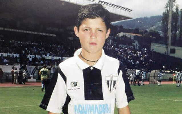 INICIO VIDA EN EL FUTBOL