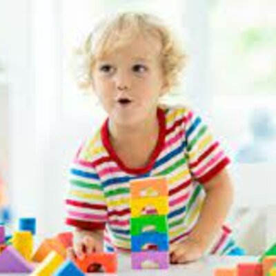 Timeline: Postulados teóricos del Desarrollo del pensamiento Lógico Matemático en niños