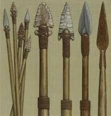 Lanzas, arcos, flechas, y arpones