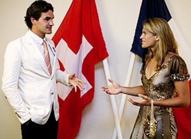 Wimbledon Tennis Tournament Announces Equal Pay of Both Sexes.