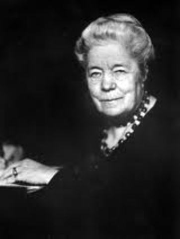 Selma flyttar tillbaka till Mårbacka