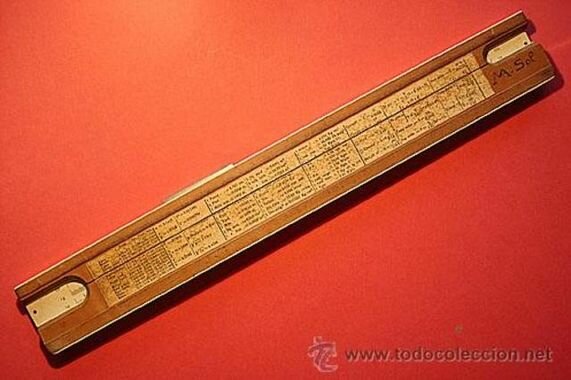 Willian Oughtred inventa la primera regla  deslizante