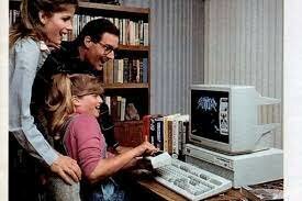 Aparición del primer ordenador personal