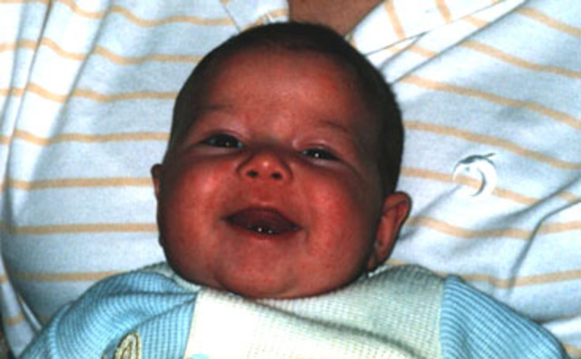 Primeiro sorriso da Bruna