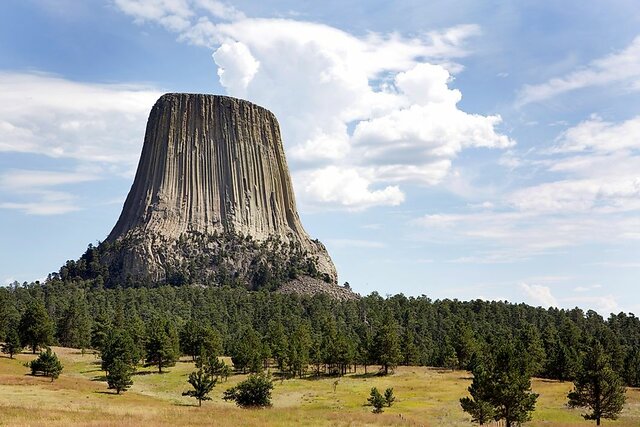 Devil's tower