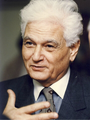 Jacques Derrida ( 1930- 2004 )