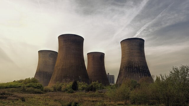 The nuclear power station, Calder hall