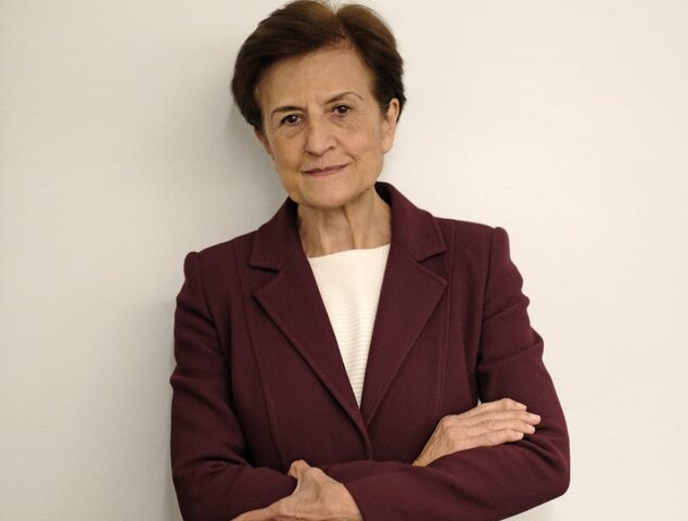 Adela Cortina (1948)