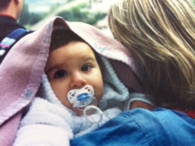 primeira viagem  ao exterior da Thais