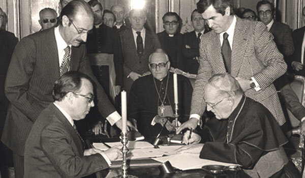 Acuerdo con la Santa Sede