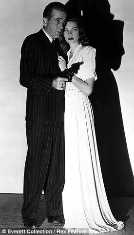 Raymond Chandler se casó