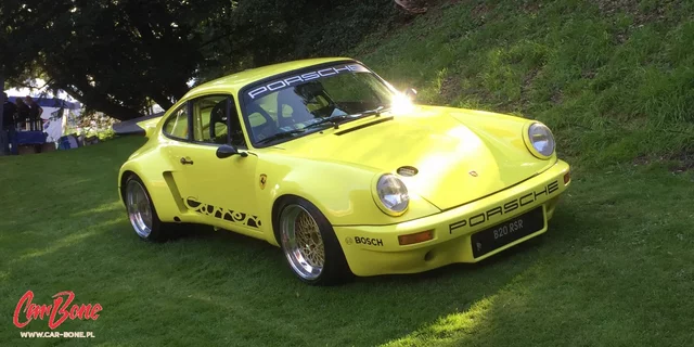 Porsche 911 Carrera RSR