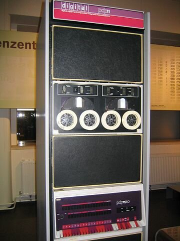 Cuarta generación (PDP-11)