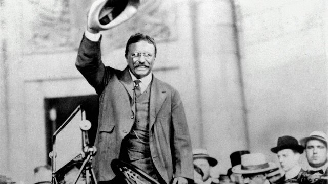 Roosevelt Wins His First Full Presidency Term