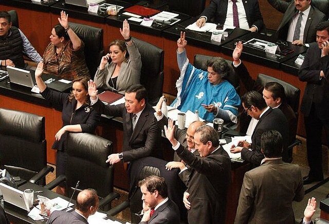 DECRETO por el que se reforma el Artículo 78 de la CPEUM