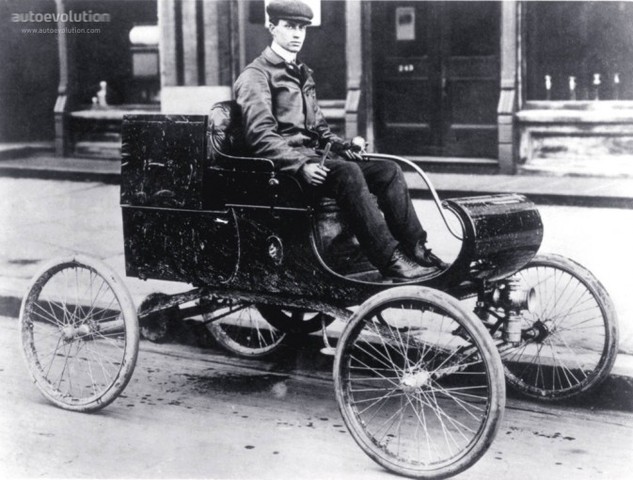 1901 - Car - Oldsmobile - Ransom E. Olds