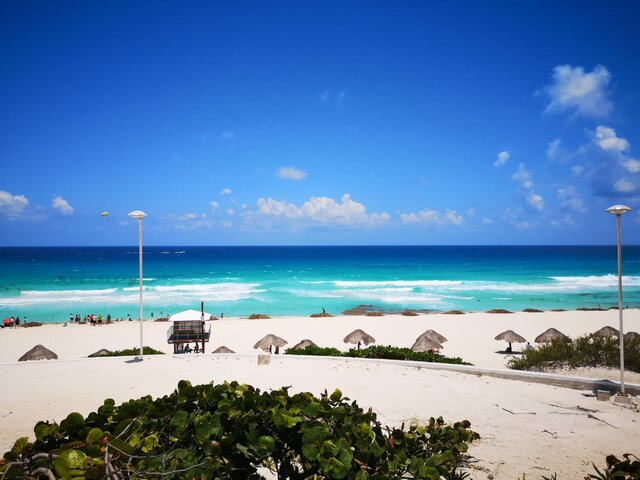 PRIMER VIAJE A LA PLAYA