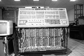 CREACIÓN DEL ORDENADOR ATLAS