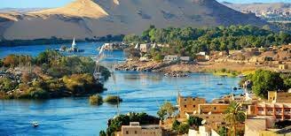 Settlers began to inhabit the area around Nile River