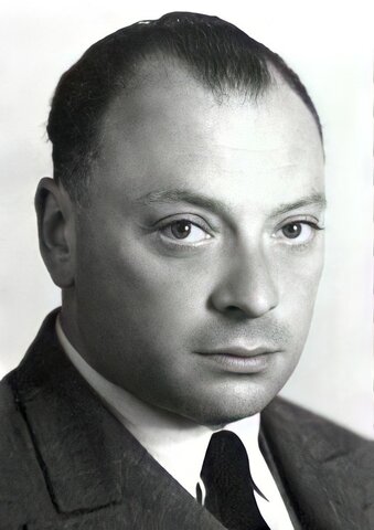 Pauli: in un orbitale posso esserci sono de elettroni antiparalleli