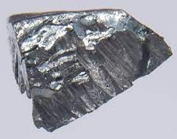 Georges Urbain descubre el lutecio