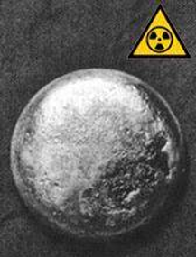 Edwin M. McMillan y Glenn Theodore Seaborg descubren el elemento 94 y lo llamaron plutonio