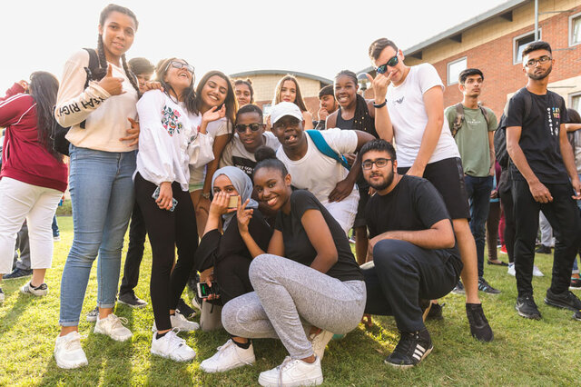 Alentar la responsabilidad social en los alumnos de 16 y 17 años