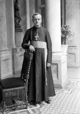 Protesta de los obispos contra los artículos de la Constitución