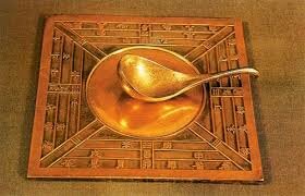 INVENCIÓN DE LA BRÚJULA ☼