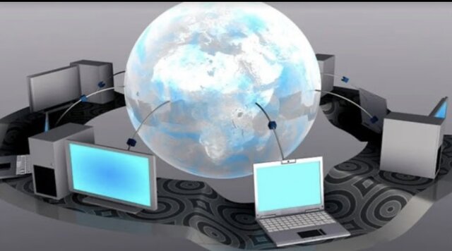 Se crea ARPANET y protocolos TCP / IP, que sentarán las bases de Internet.