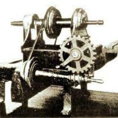 Timeline: Evolución técnica de la máquina-herramienta. Reseña histórica.