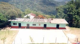 Timeline: LA ESCUELA