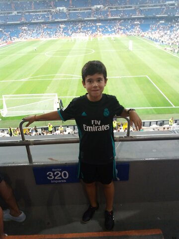 Mi primer partido de fútbol en el Santiago Bernabéu.