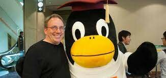Cuando linus torvalds comenzó a trabajar en linux